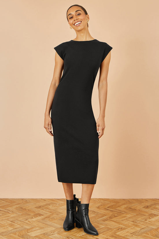 Yumi Black Knitted Ruched Midi Dress - QHA UK