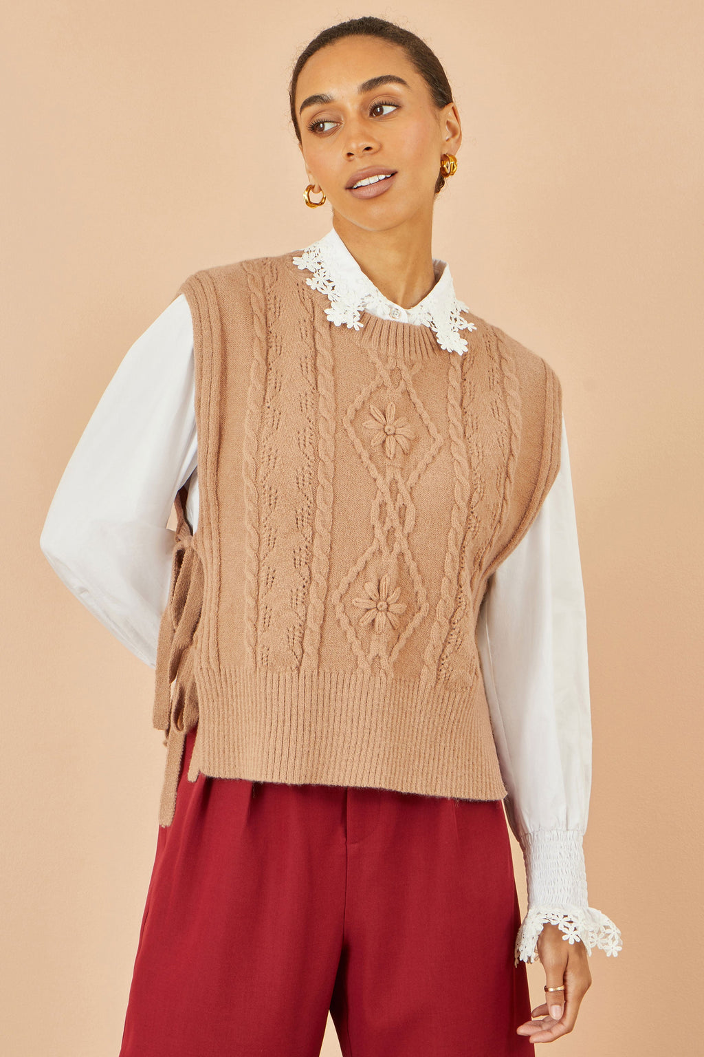 Yumi Camel Flower Cable Knit Tie Side Pullover