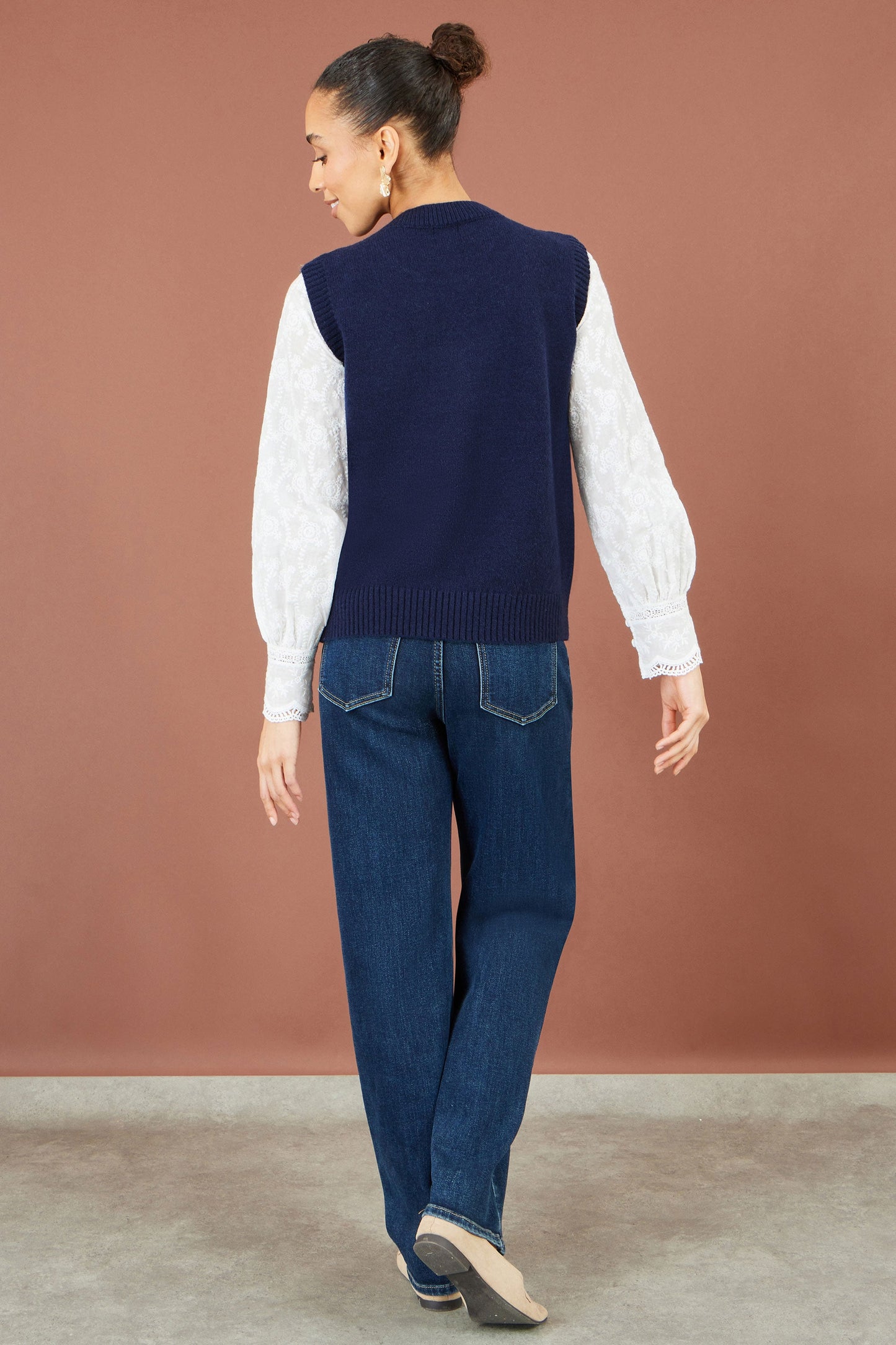 Yumi Women's Navy Brushed Flower Sleeveless Knit Jumper Vest Sizes XS–XL