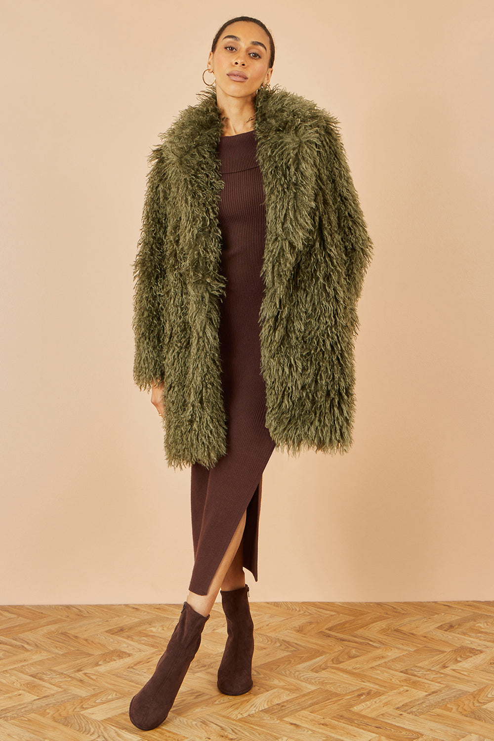 Yumi Green Luxe Long Hair Fur Coat - QHA UK