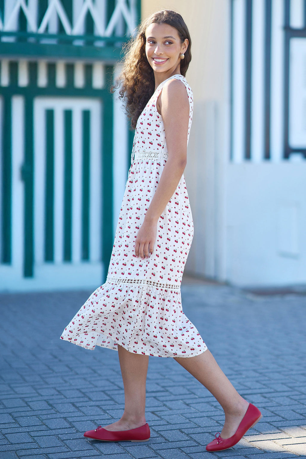 Yumi White Cherry Print Lace Trim Cotton Midi Dress - QHA UK