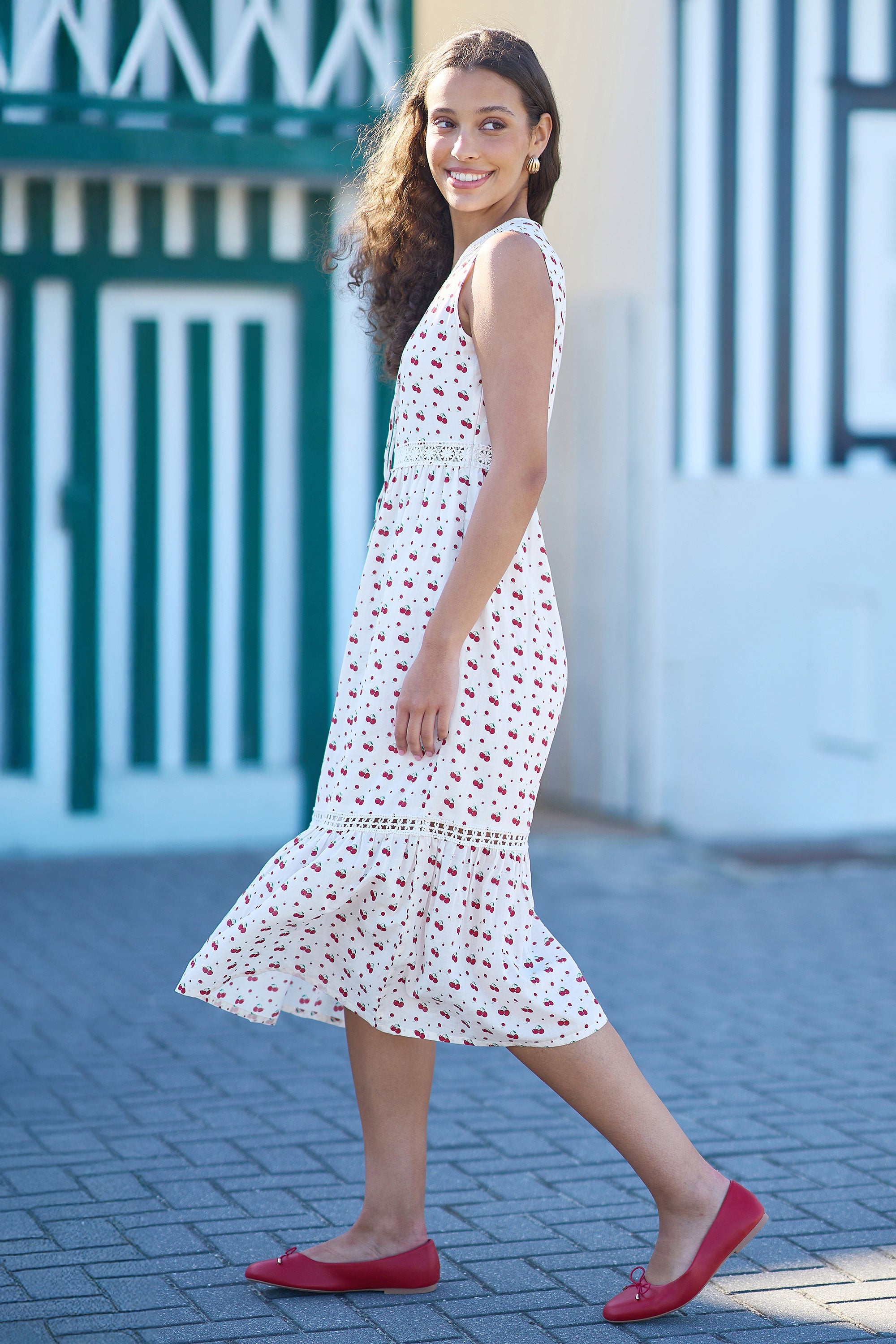 Yumi White Cherry Print Lace Trim Cotton Midi Dress - QHA UK