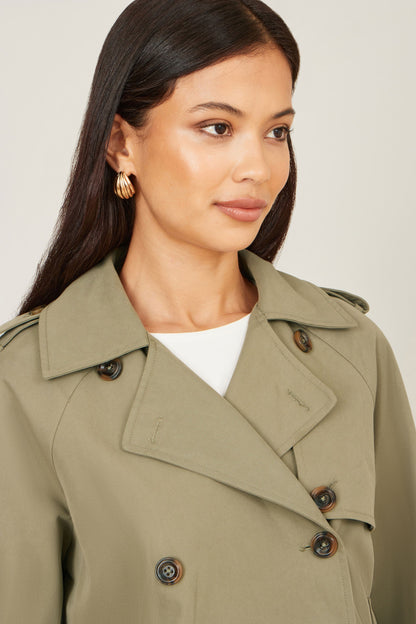 Yumi Green Cropped Trench Jacket With Pockets and Check Lining - QHA UK