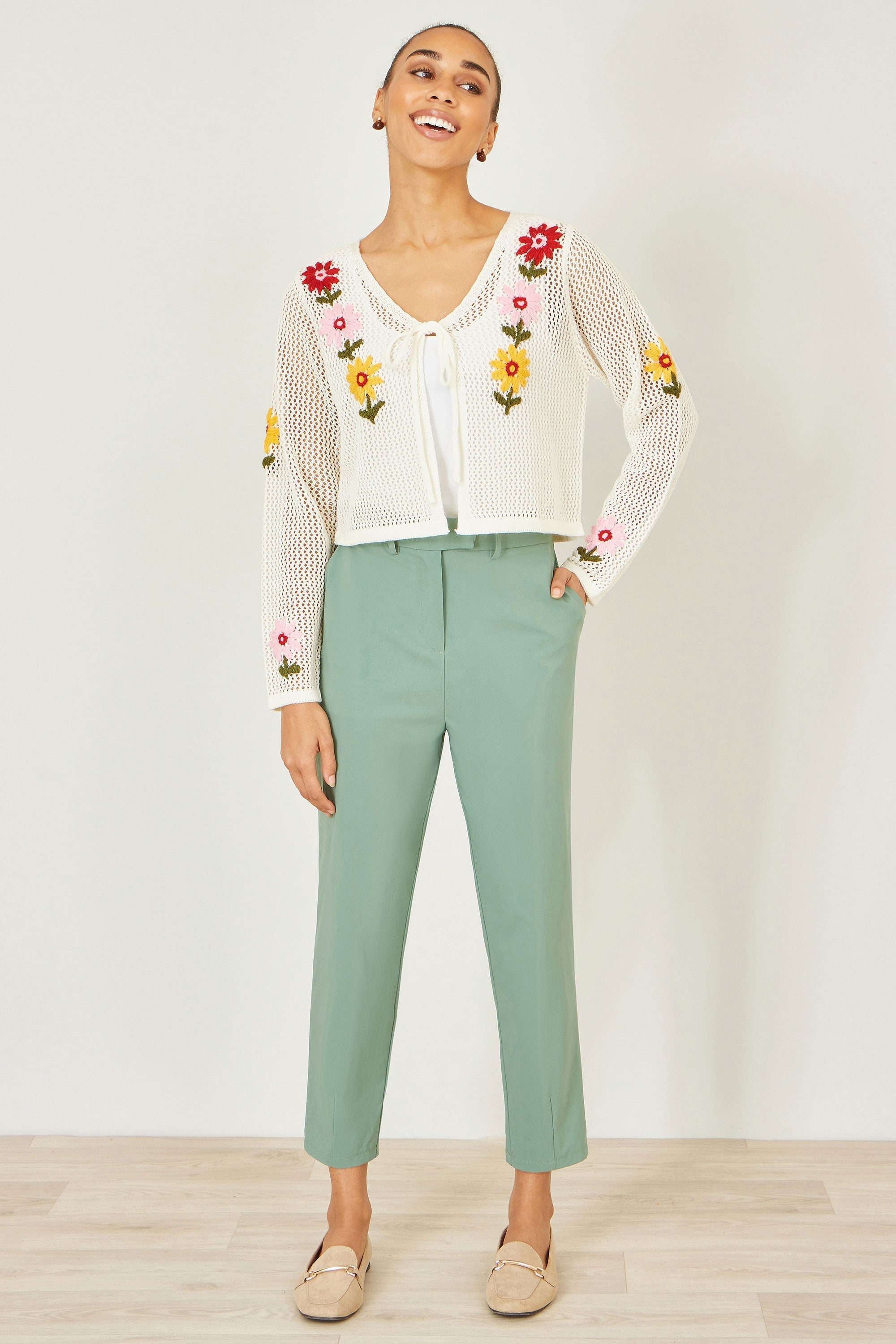 Yumi Ivory Crochet Embroidered Flower Bolero