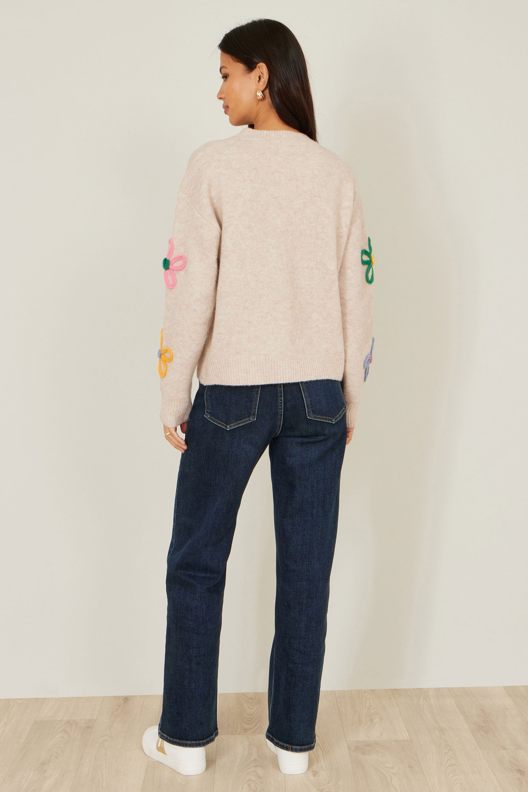 Yumi Oatmeal Relaxed Flower Embroidered Jumper