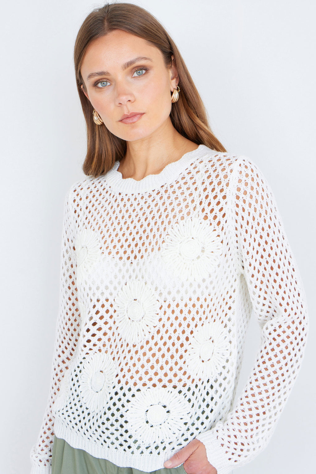 Yumi White Flower Crochet Jumper