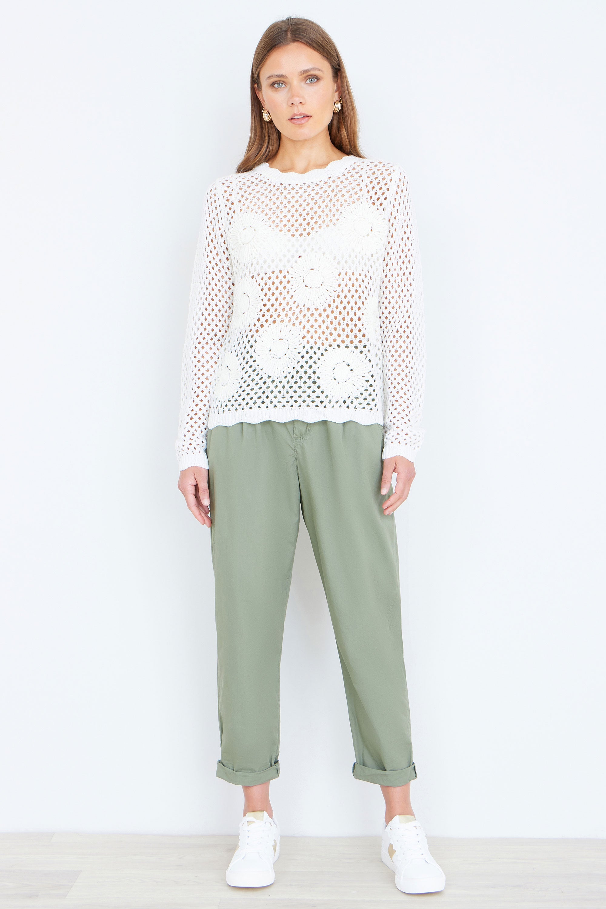Yumi White Flower Crochet Jumper