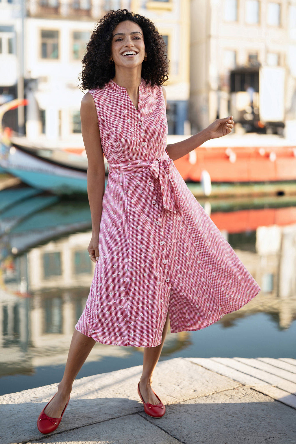 Yumi Red Broderie Anglaise Embroidered Sleeveless Shirt Dress