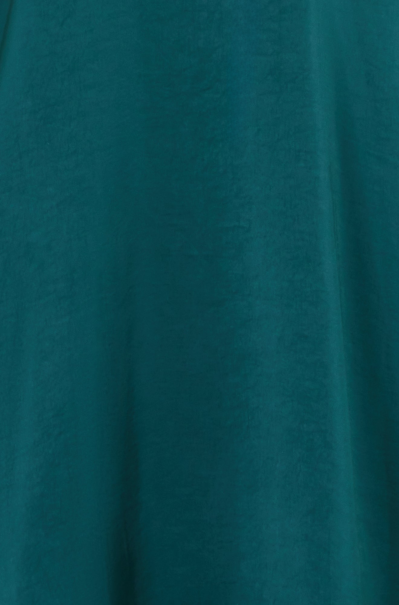 Yumi Green Satin Midi Kimono Dress - QHA UK