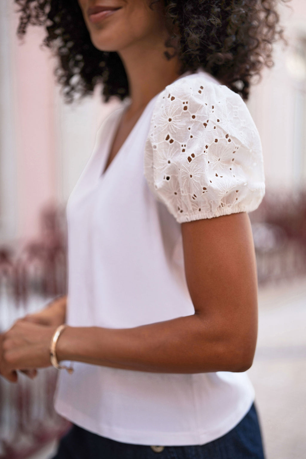 Yumi White Cotton Jersey T-Shirt With Lace Sleeves