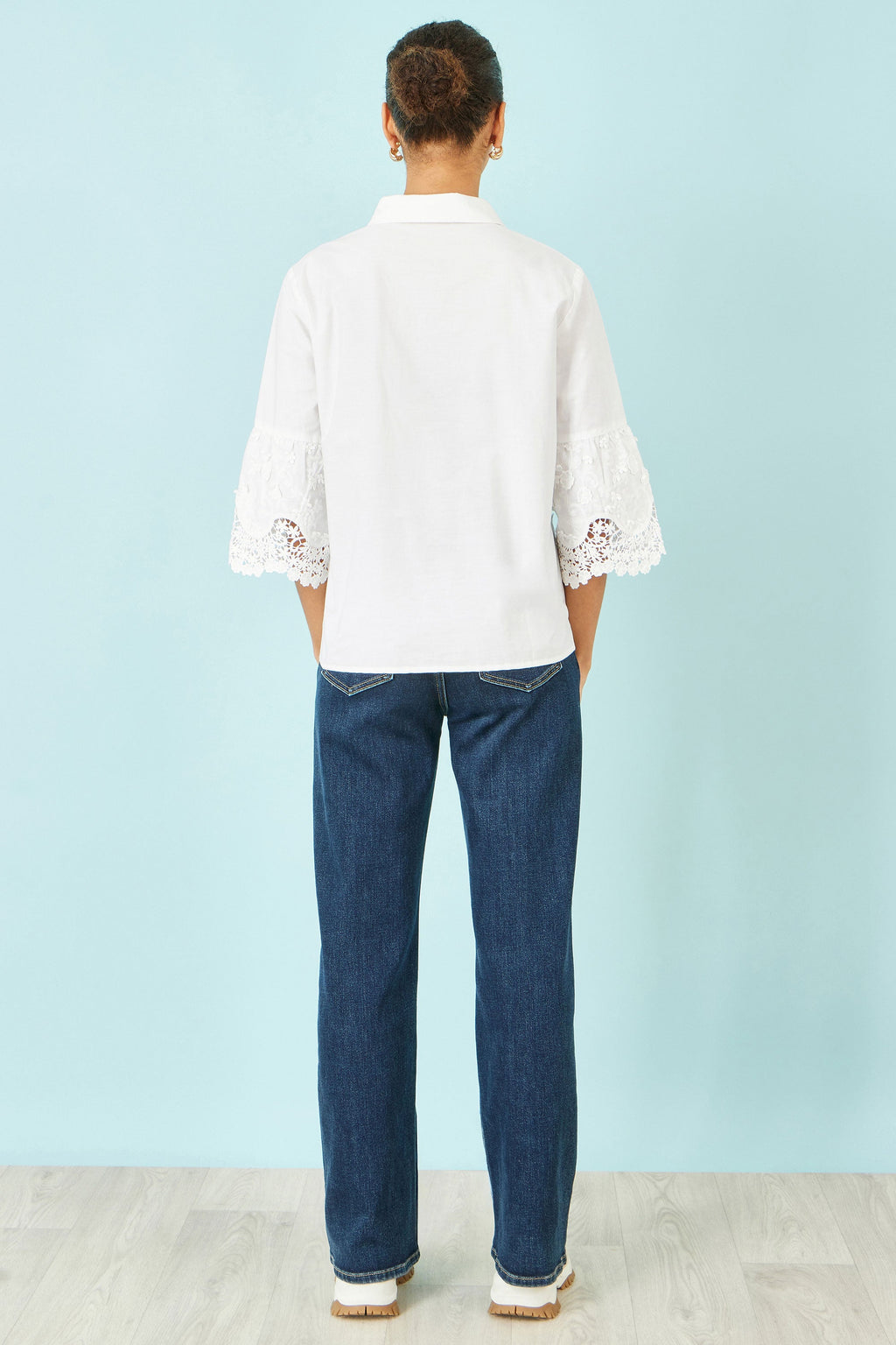 Yumi White Cotton Lace Border Shirt