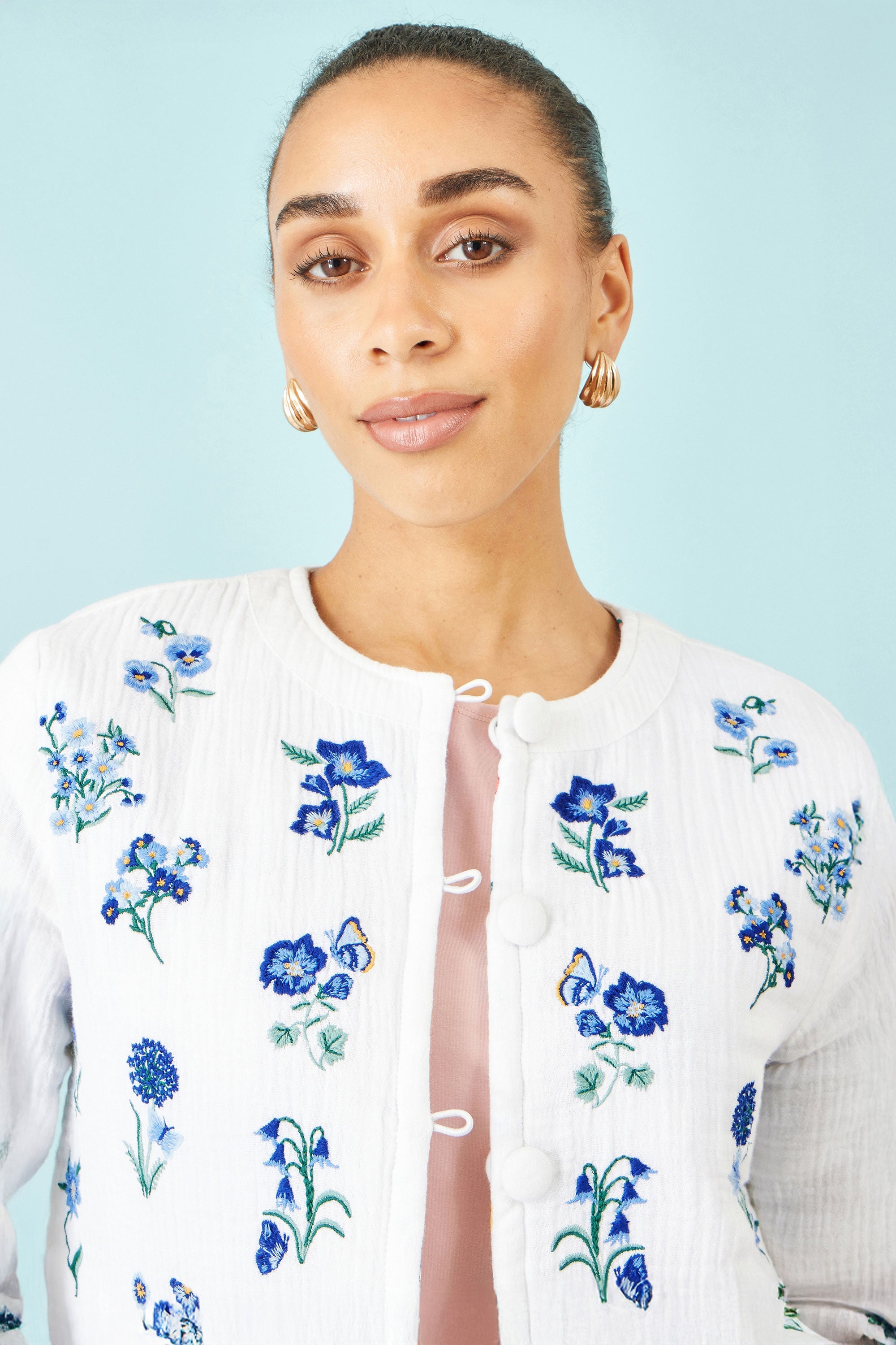 Yumi White Floral Embroidery Reversible Cotton Jacket