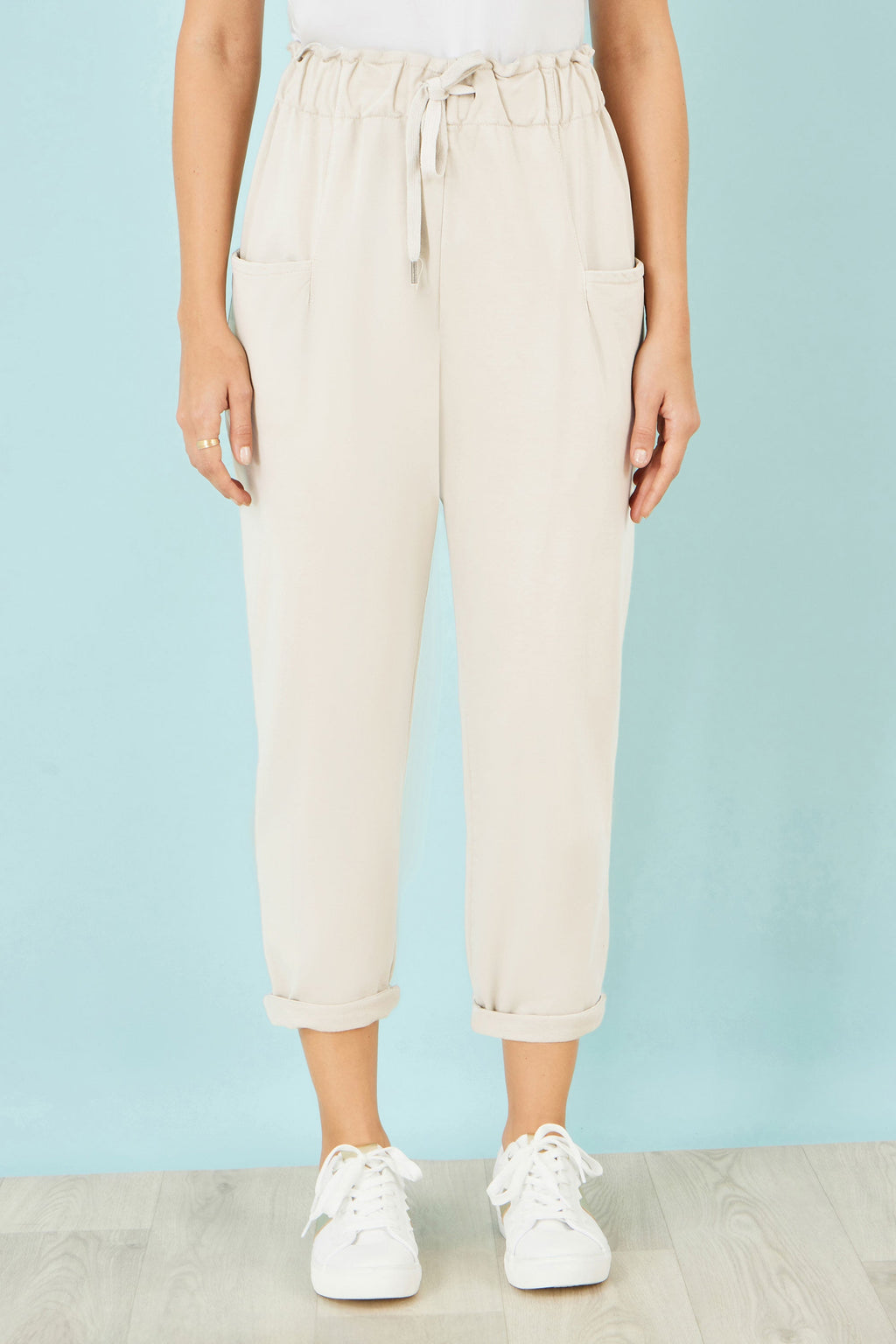 Yumi Cream Cotton Relaxed Stretch Trousers With Pockets