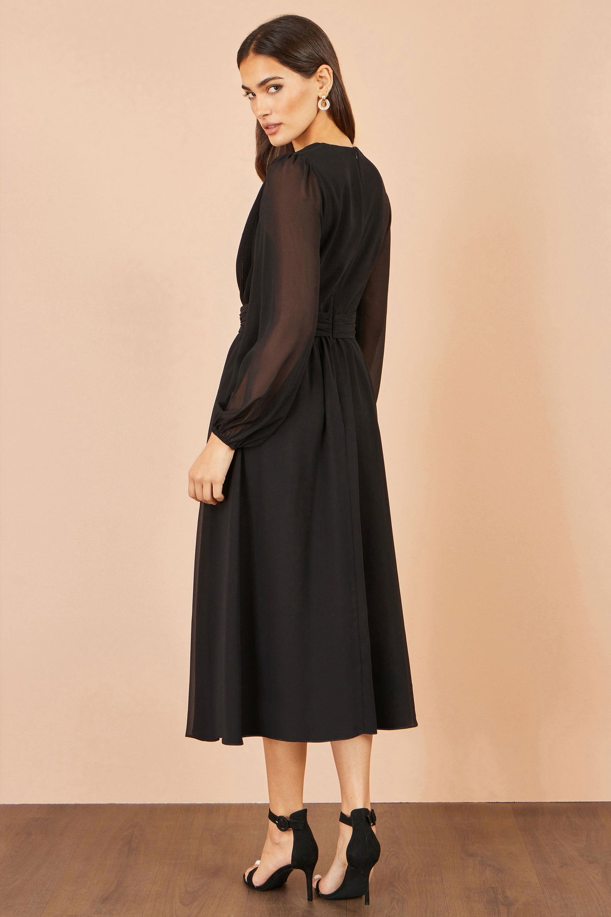 Yumi Black Pleated Midi Dress with Buckle Detail