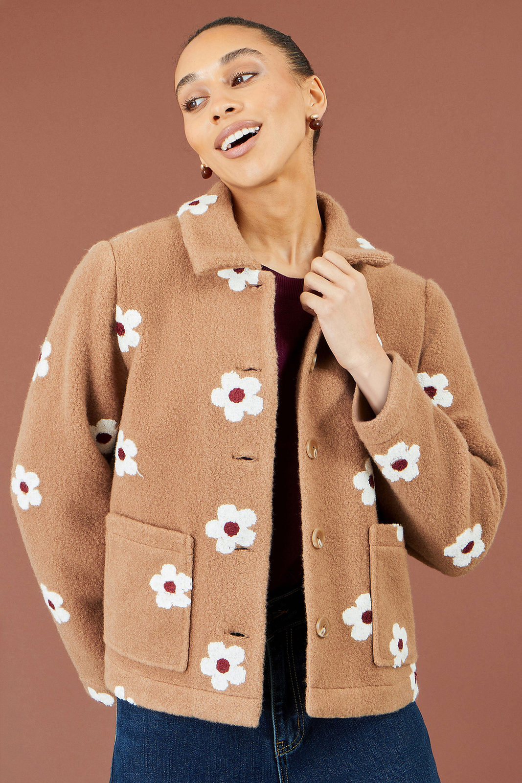 Yumi Women's Cosy Brown Embroidered Daisy Fleece Jacket with Patch Pockets