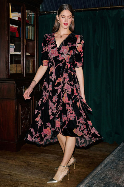 Yumi Women's Black Floral Velvet Wrap Midi Dress with Ruched Puff Sleeves