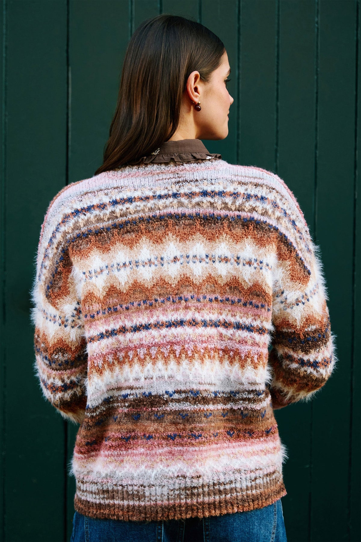 Yumi Women's Multicolour Fairisle-Inspired V-Neck Relaxed Boucle Jumper