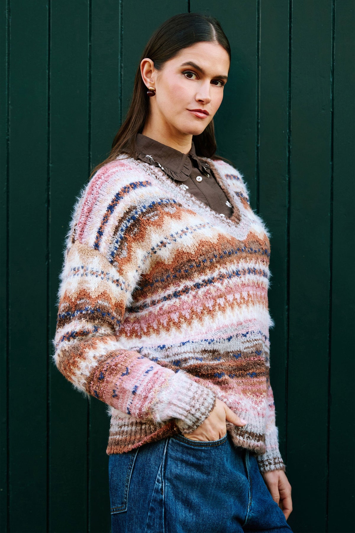Yumi Women's Multicolour Fairisle-Inspired V-Neck Relaxed Boucle Jumper