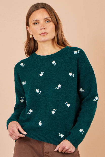 Yumi Women's Green Daisy Embroidered Relaxed Crew Neck Knit Jumper