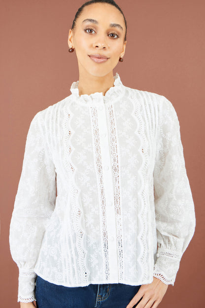 Yumi White Floral Cotton Shirt With Lace Details - additional view 5