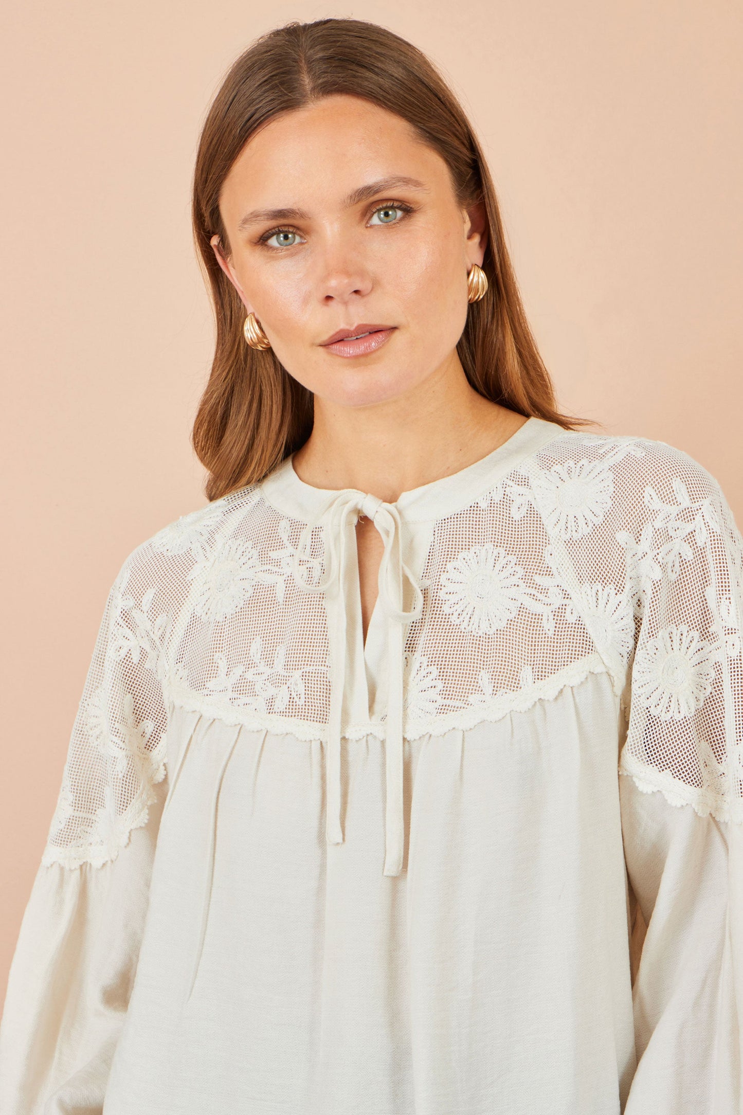 Yumi Women's Ivory Floral Lace Panel Tie Neck Viscose Blouse Sizes S–XL