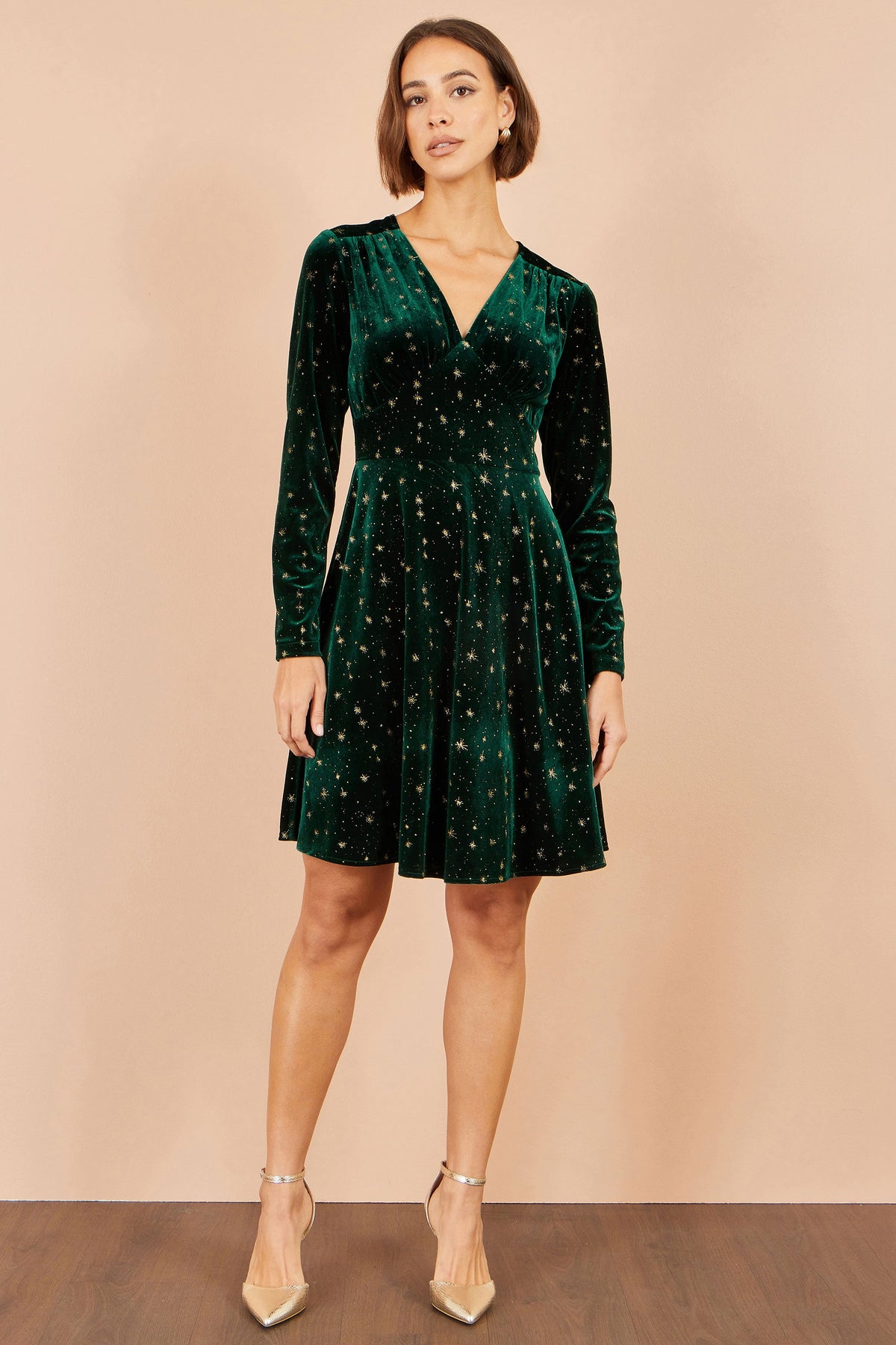 Yumi Women's Green Velvet V-Neck Skater Dress with Metallic Star Print