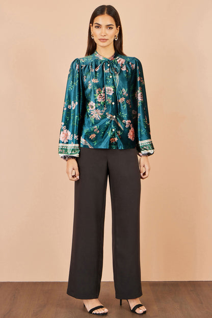 Yumi Women's Green Floral Velvet Tie-Neck Blouse with Pearl-Effect Buttons