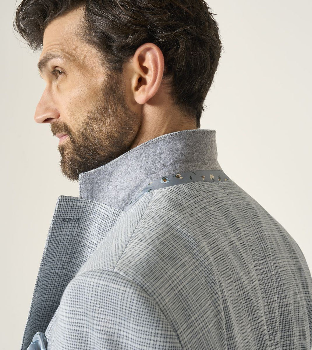 Skopes Aspen Tailored Fit Jacket For Men in Blue Check Puppytooth, 36S-62L