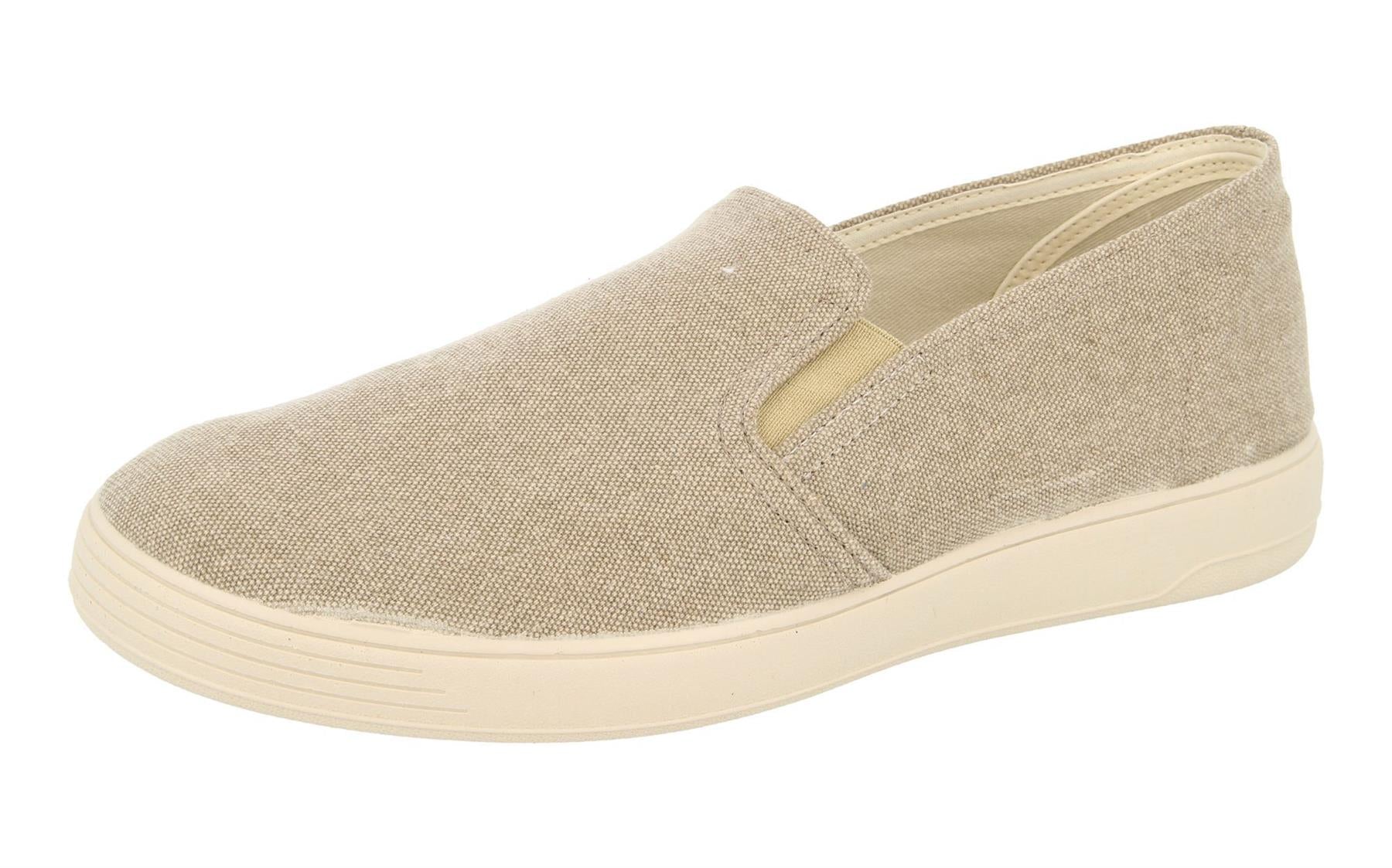 DB's Men's Extra Wide (2V Fit) Casual Slip on Shoes (Miles) in Taupe