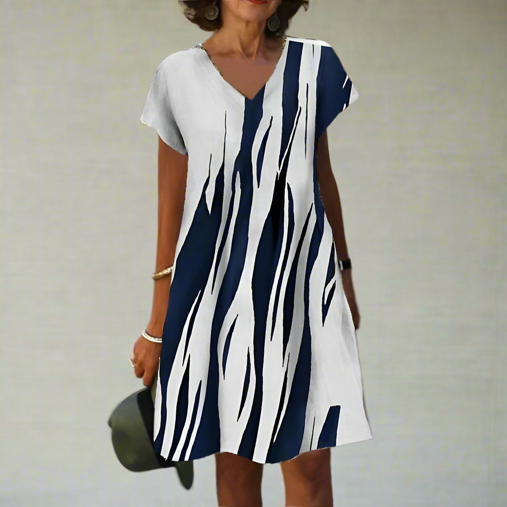 Women's Vintage V-Neck Short Sleeve Loose Oversized Dresses