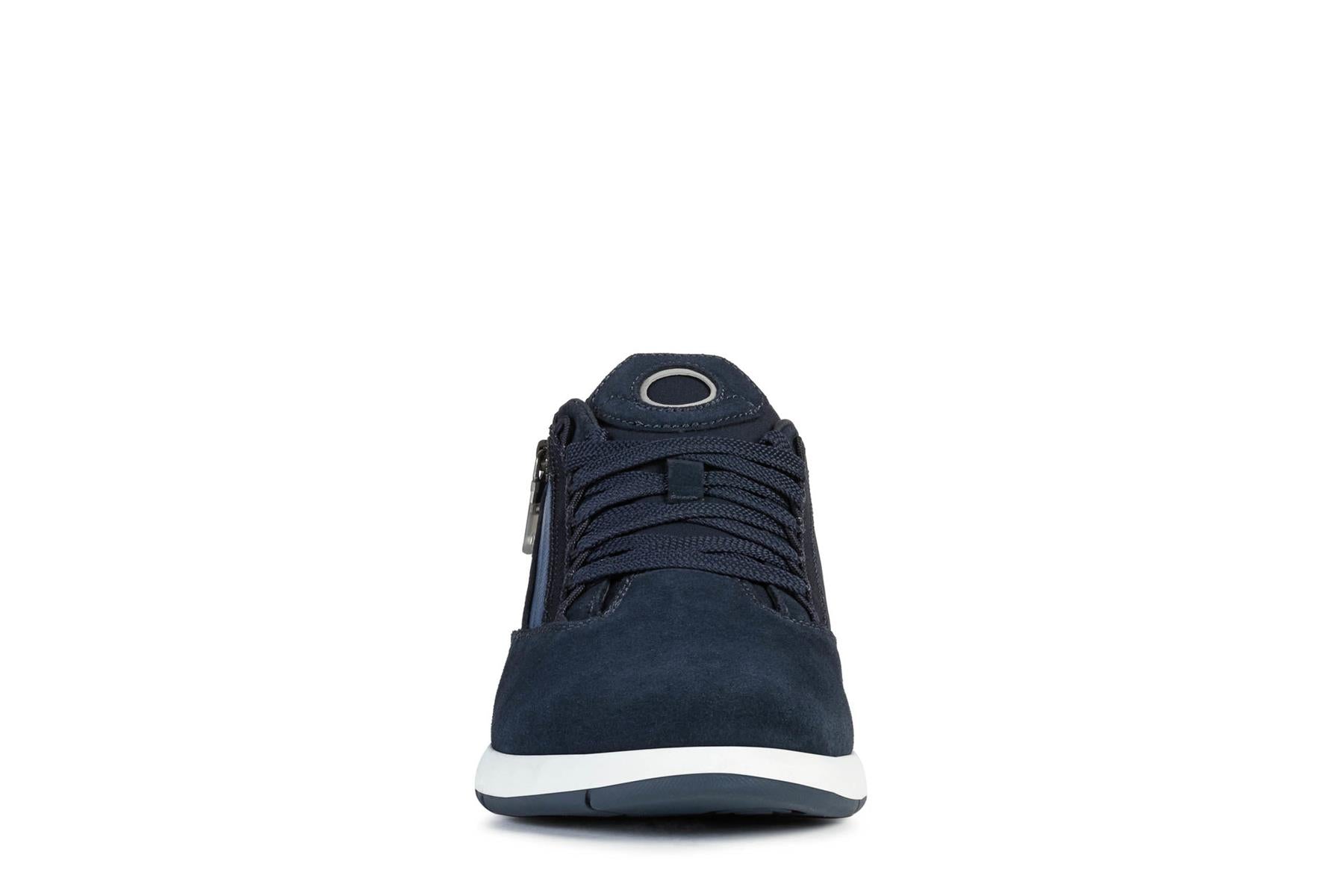 GEOX Mens Low Cut Ultra Breathable Black Leather Sneakers (Aerantis)