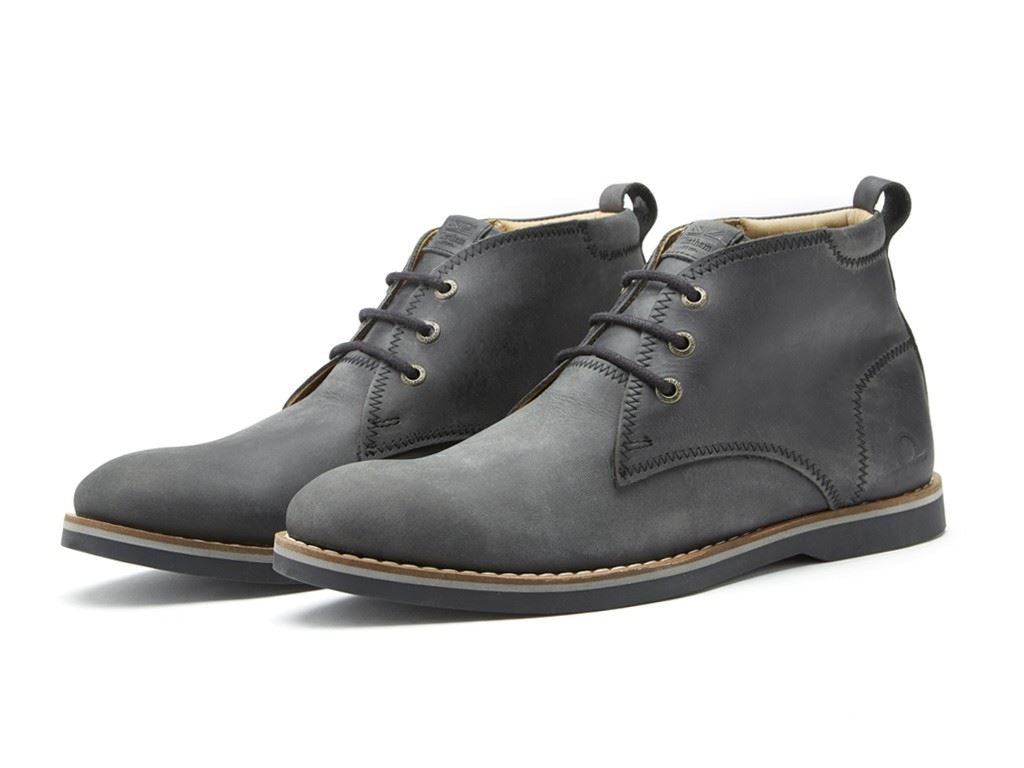 Chatham Mens Aplin Chukka Boots (Aplin) in Waxed Black