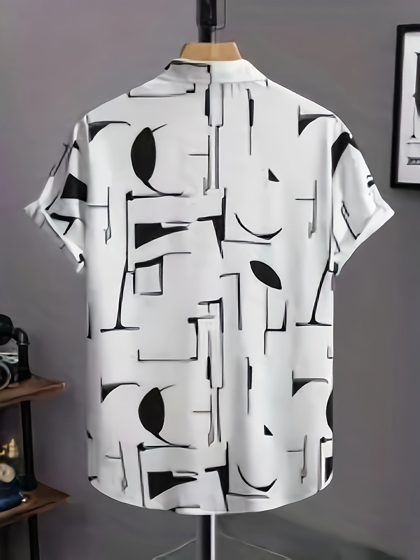 New Men's Casual Abstract Geometric Print, Button-Up Collar, Machine Washable Summer Shirt