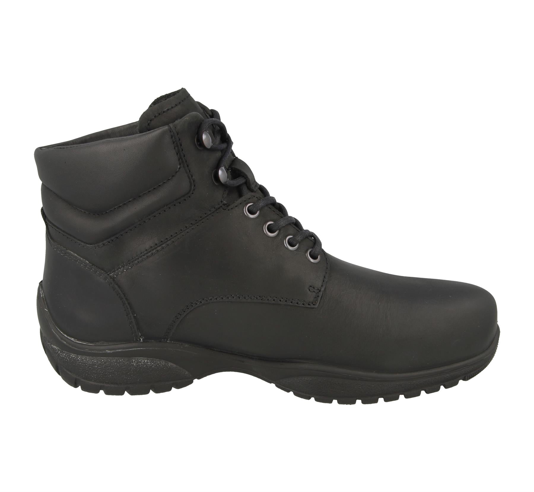Mens (Odessa) 6V Wide Fit By Db Shoes in Black W/Proof Nubuck