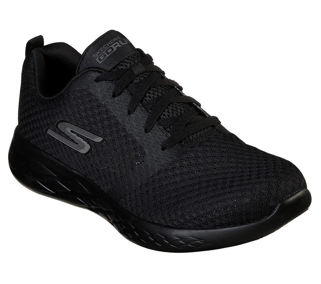 SKECHERS Men's Skechers GOrun 600- Circulate Trainers in Black 6 to 13