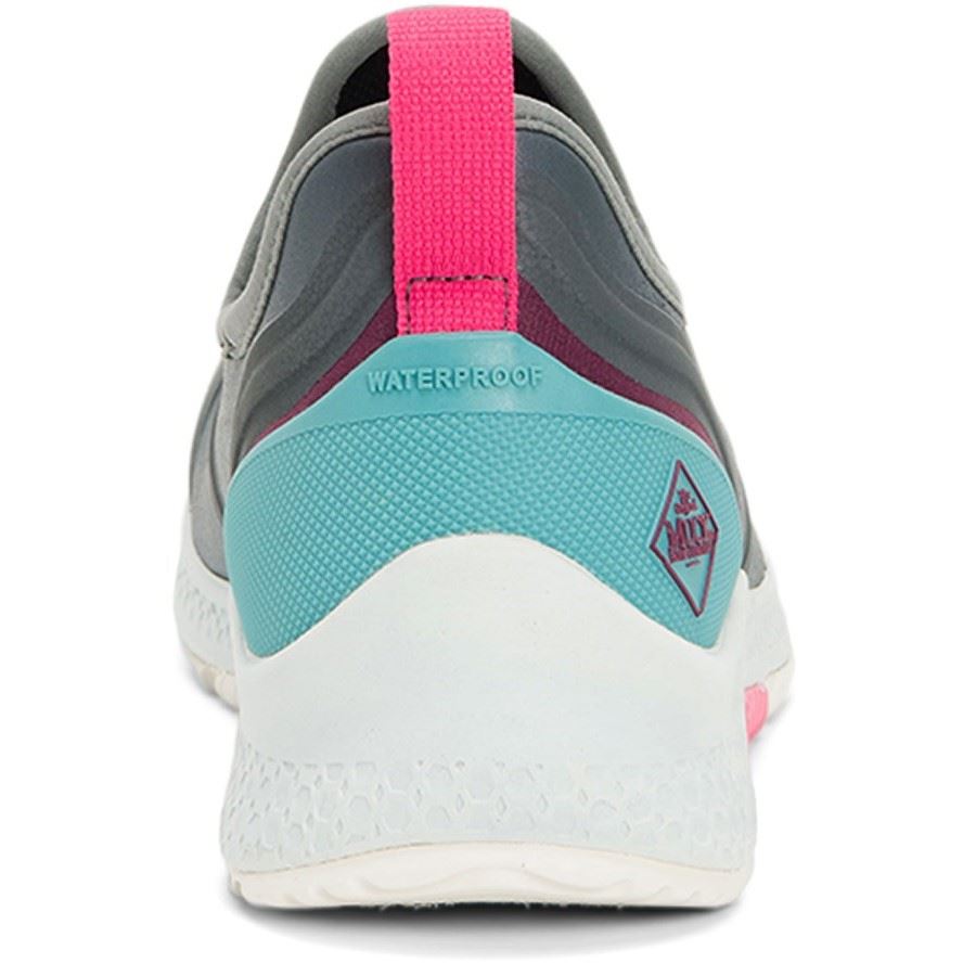 Muck Boots Women's Outscape Low Waterproof Shoe in 6 Colour Options 1 to 13