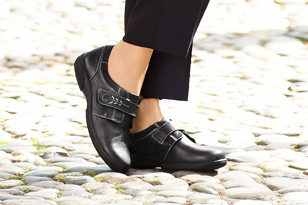 Womens (Healey) 2E Fit By Db Shoes in UK 3 to 9