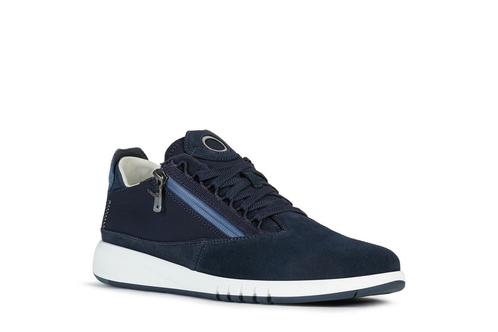 GEOX Mens Low Cut Ultra Breathable Black Leather Sneakers (Aerantis)