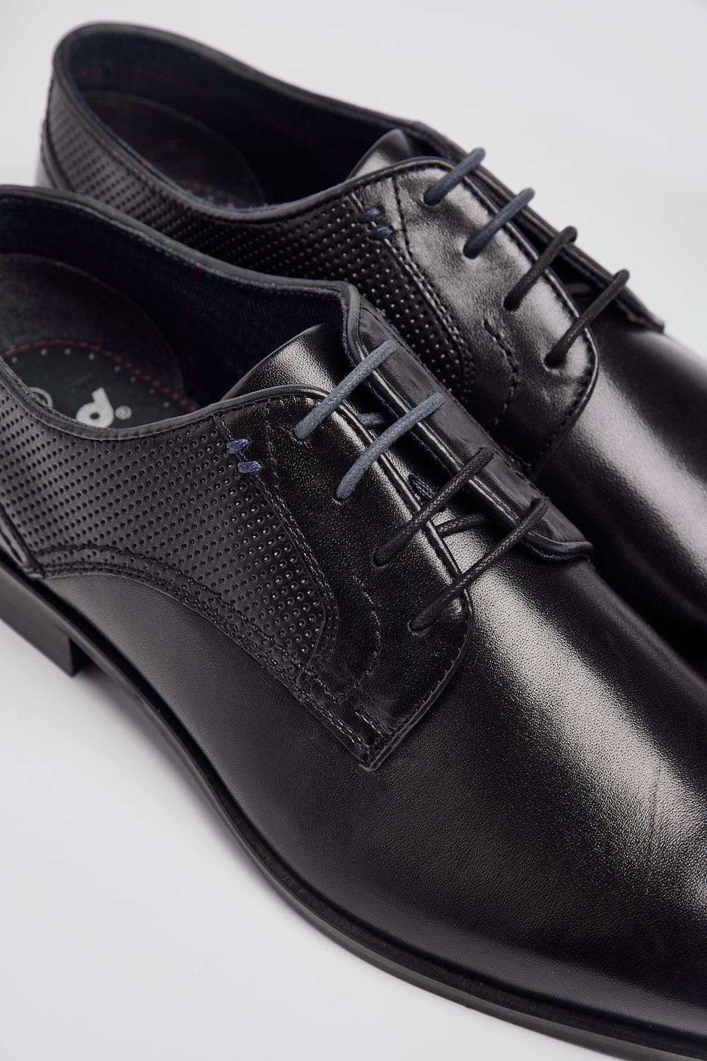 POD Denver Leather Shoes for Mens in Black, 6 to 15