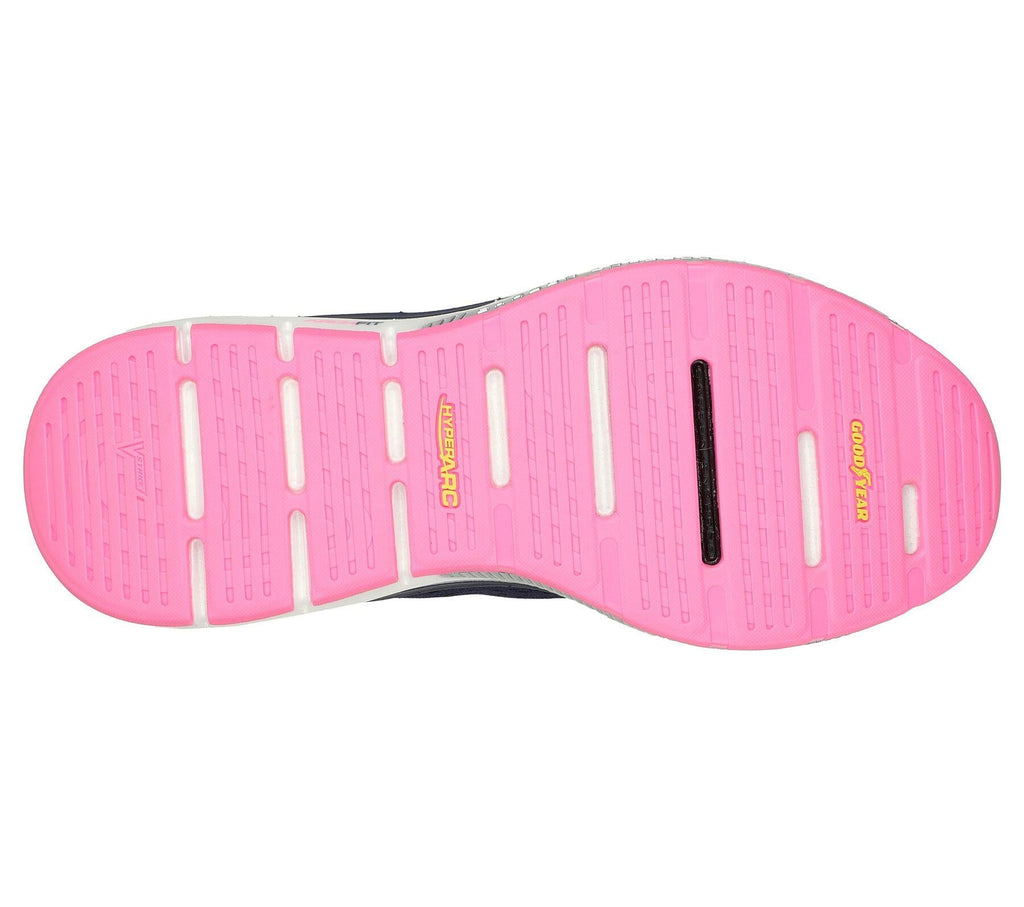 Skechers (GAR124933) Ladies Sports Go Walk Workout Walker Outpace Shoes in UK 3 to 8