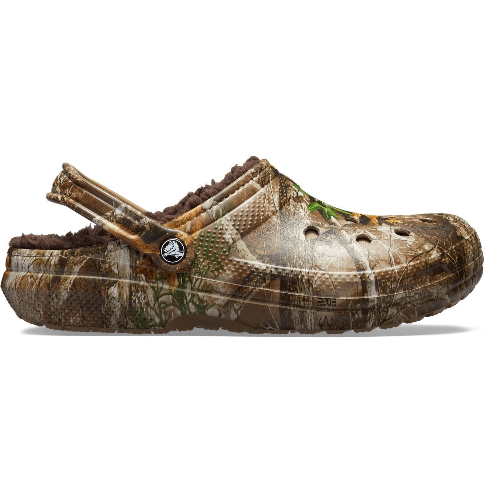 Crocs Unisex's Adult Classic Lined Realtree Edge Clog in Chocolate 6 to 12
