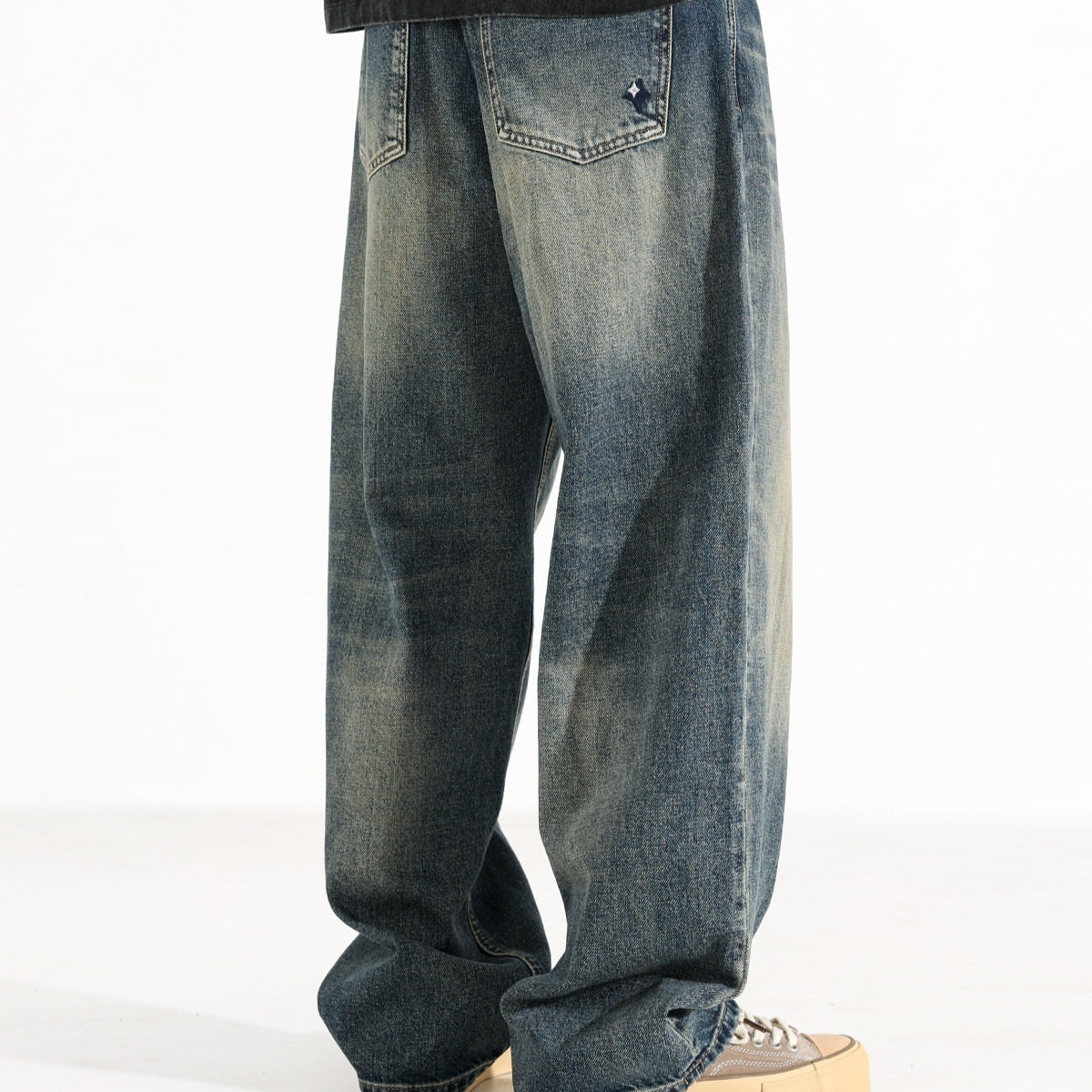 American Retro Hanging Loose Wide Leg Jeans for Men – Vintage Denim Style