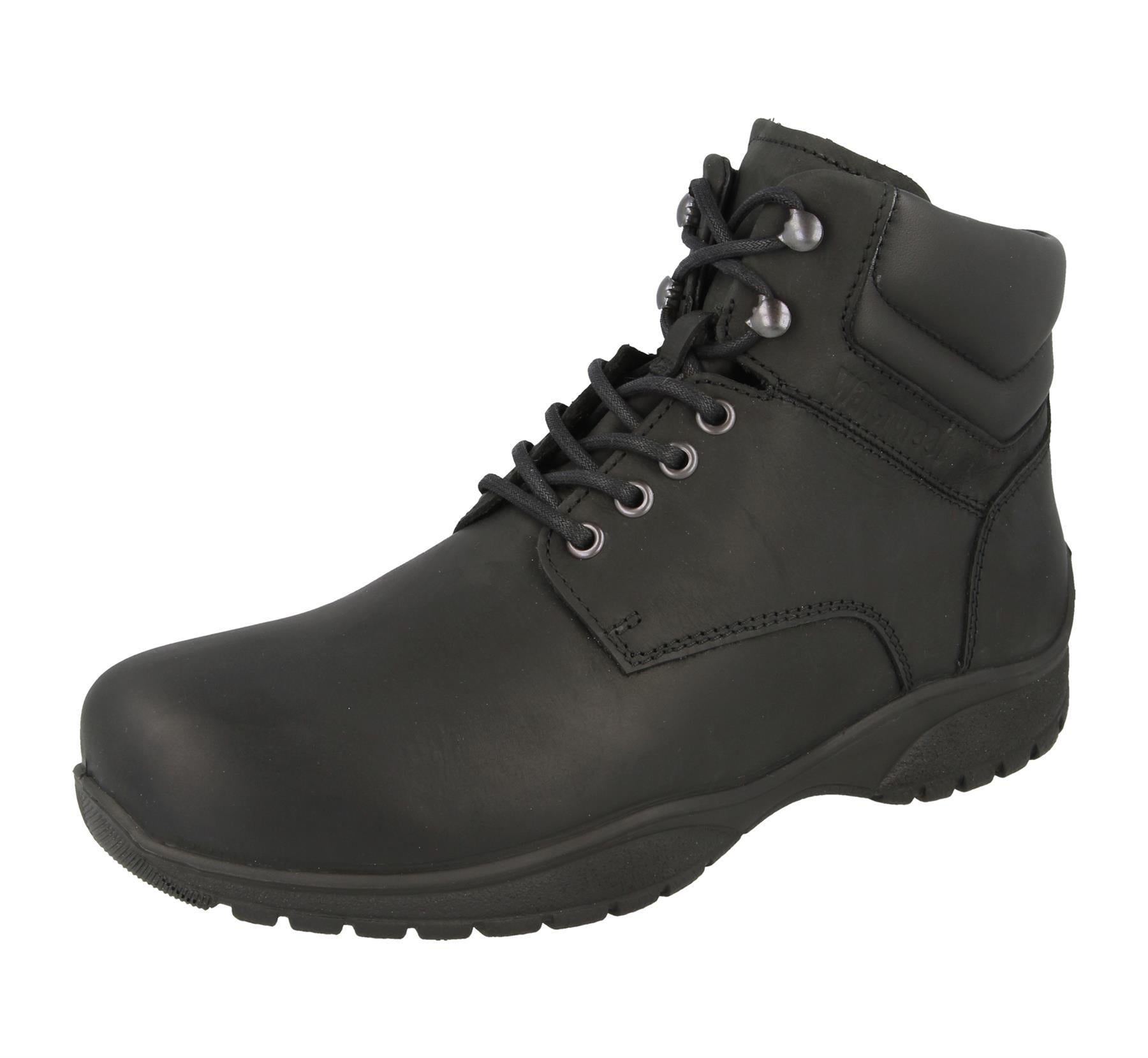 Mens (Odessa) 6V Wide Fit By Db Shoes in Black W/Proof Nubuck