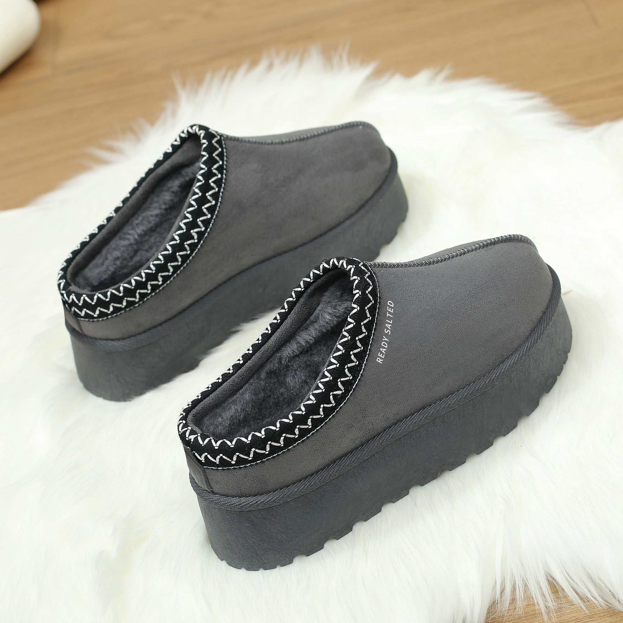 Women's Slipper Ladies Slip On Indoor Platform Slippers Warm Plush with Anti-Skid Sole Lined Outdoor Winter Shoes