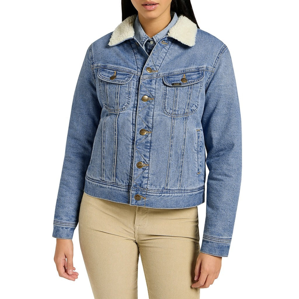 Lee Women’s Classic Denim Jacket – Style 112355437 | Timeless Fit & All-Season Style