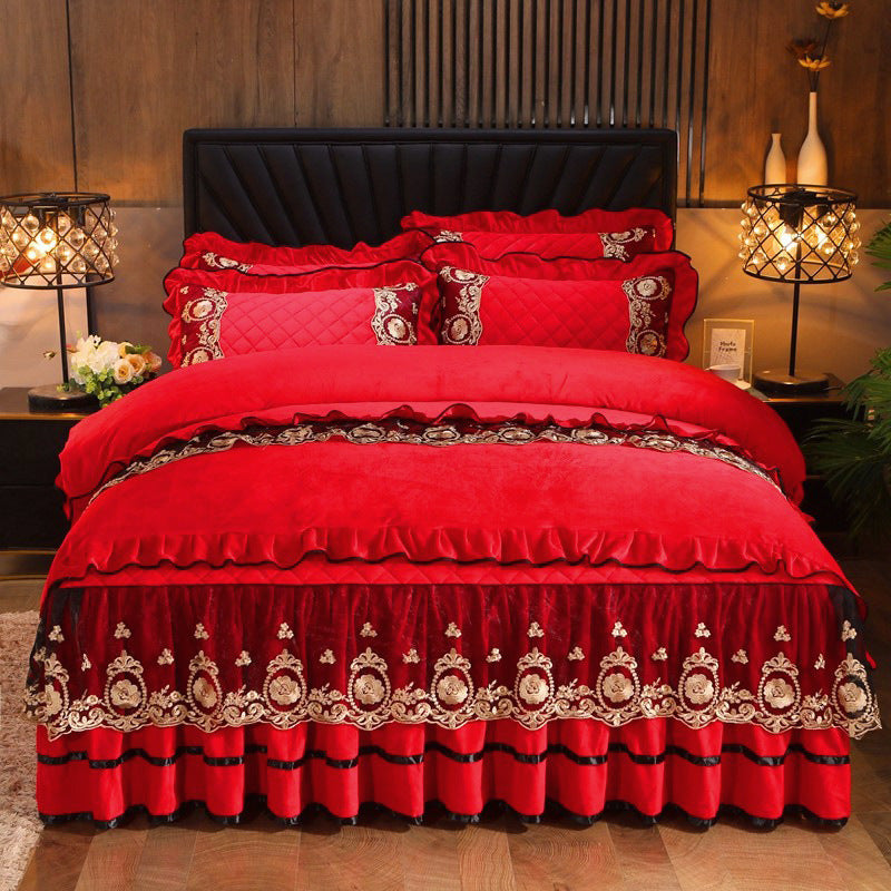 Luxury Lace Bedskirt with Pillowcases