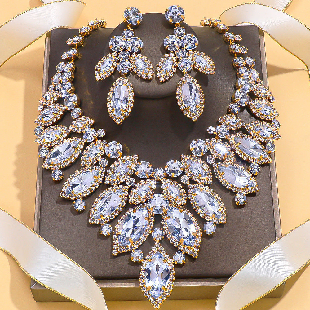 Luxury Leaf Necklace Suit