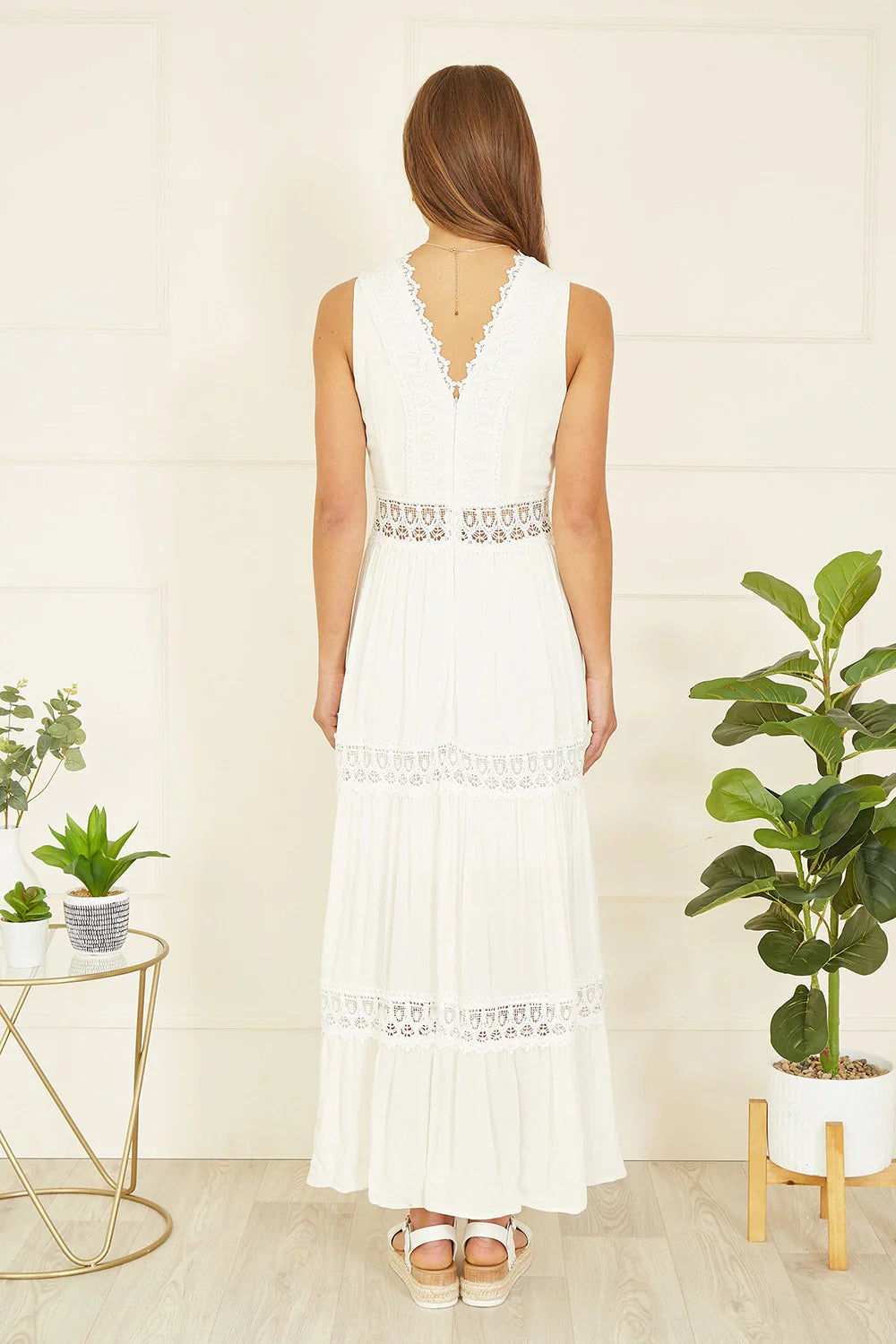 Yumi White Lace Trim Cotton Midi Sun Dress - QHA UK