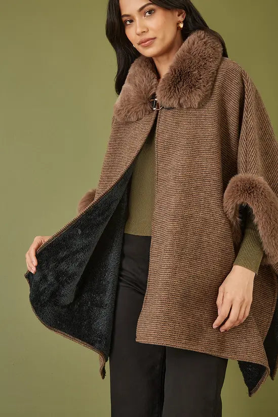 Yumi Brown Cape With Luxe Fur Trim And Lining - QHA UK