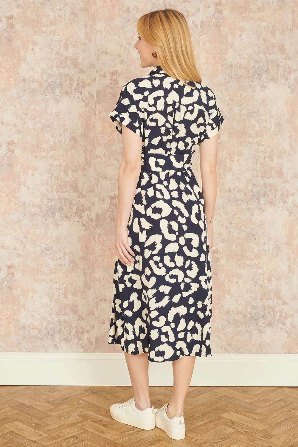 Yumi Navy Abstract Animal Print Relaxed Midi Shirt Dress With Belt - QHA UK